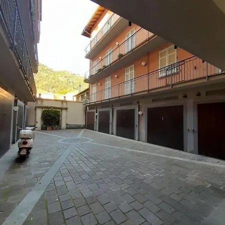 Apartments Como Como